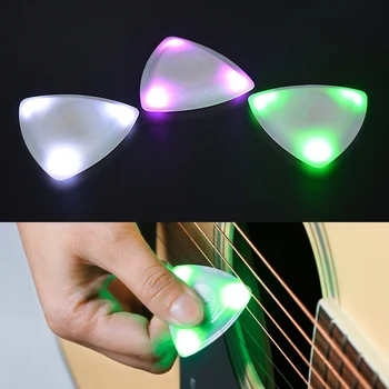 1pcs Triangular palheta LED Pega Branco/Rosa/Verde para a Guitarra Elétrica, Baixo Acessórios